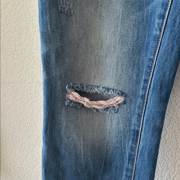 Pilcro and the Letterpress Slim Boyfriend Jeans size 29 - Picture 3 of 8